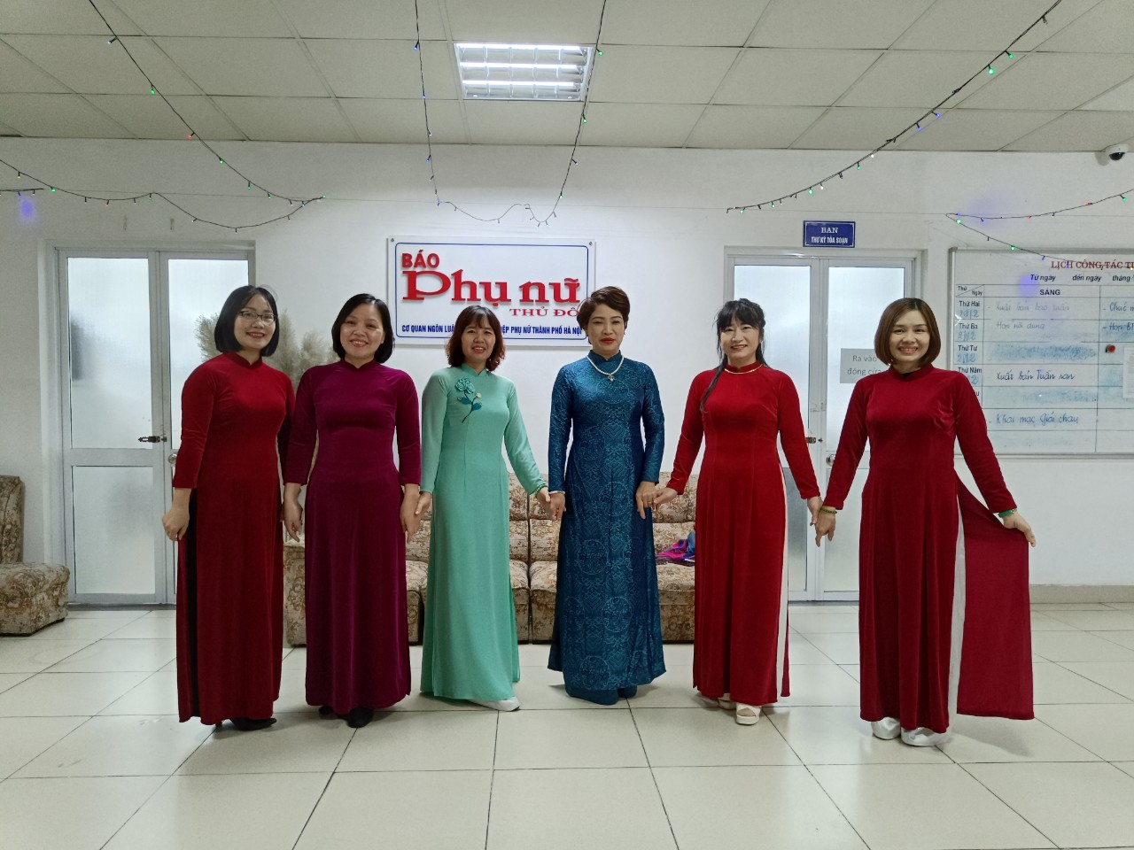 Các cấp Hội LHPN Hà Nội: Tự hào tôn vinh áo dài trong “Tuần lễ áo dài” năm 2024 - ảnh 4