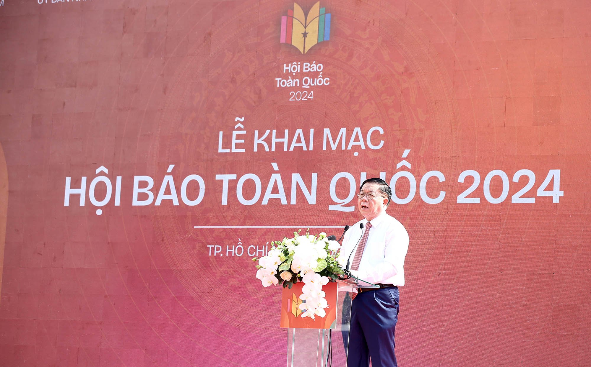 Báo chí Việt Nam vững vàng trên vị trí Tiên phong, Đổi mới vì sự nghiệp cách mạng của Đảng và Nhân dân - ảnh 4