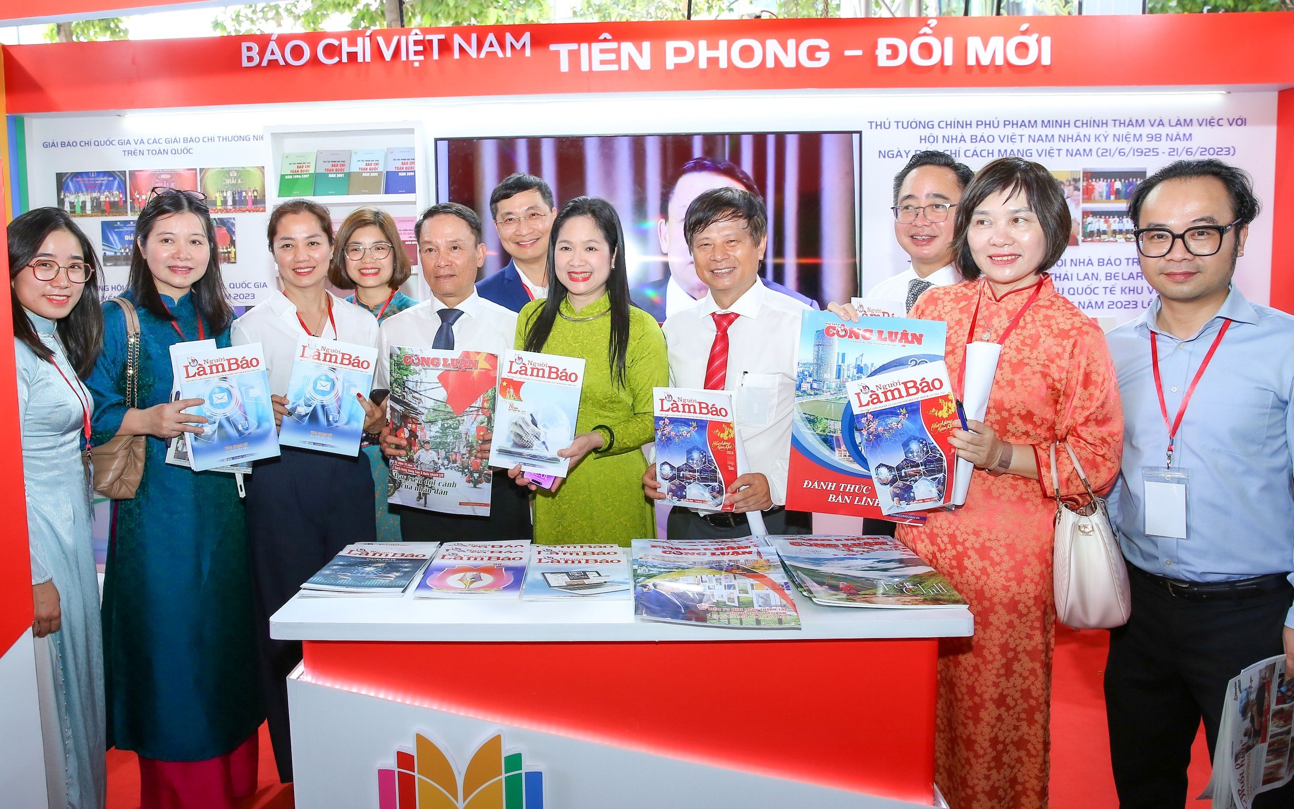 Nâng cao tính Đảng, tính định hướng trong hoạt động báo chí - ảnh 1