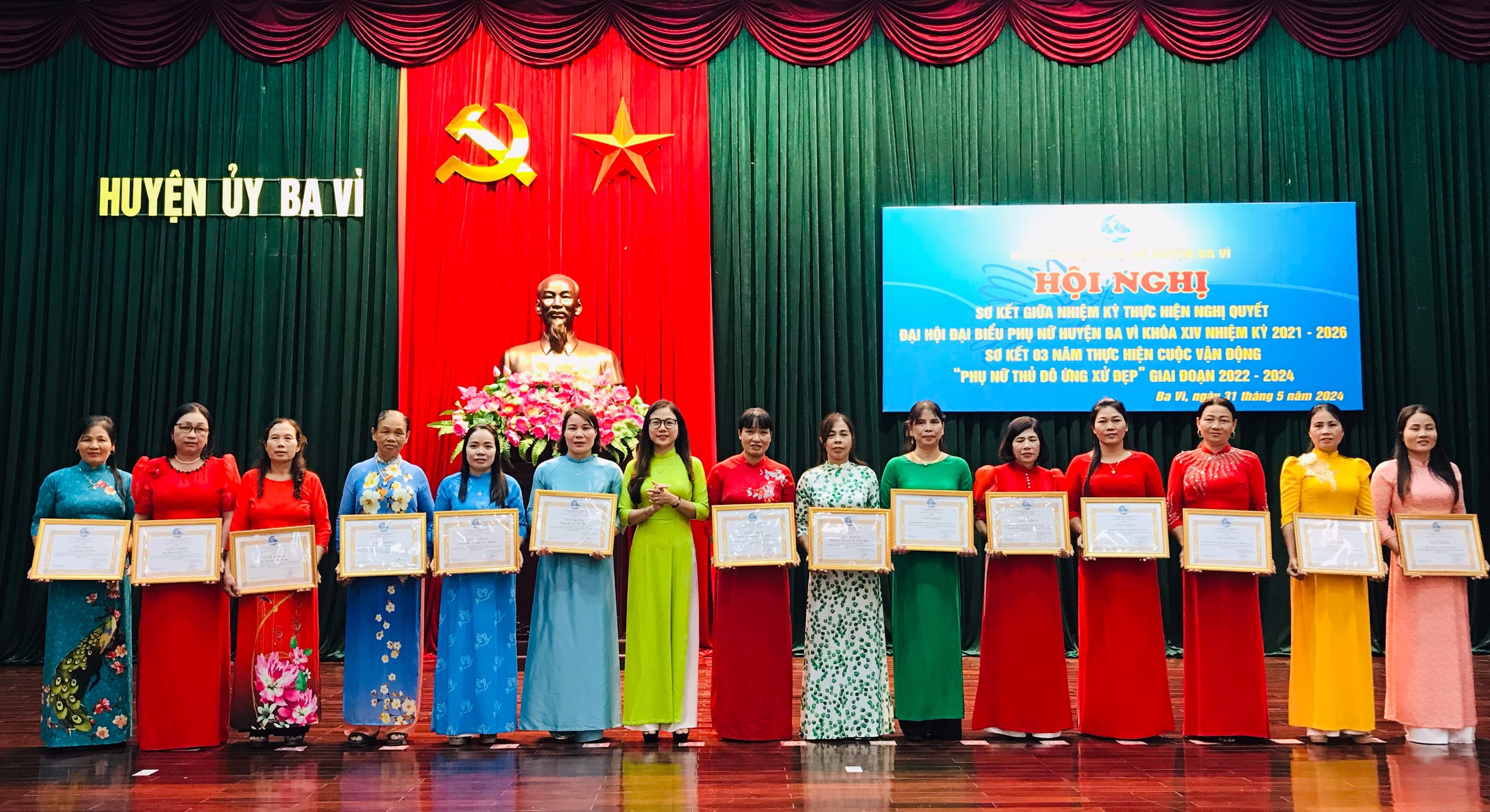 Hoạt động của các cấp Hội LHPN huyện Ba Vì ngày càng đi vào chiều sâu, phát huy hiệu quả - ảnh 6