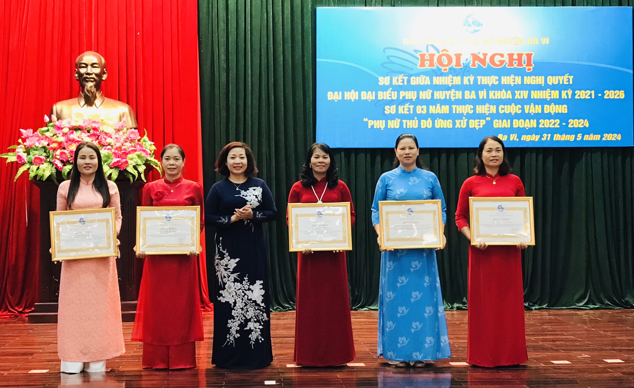 Hoạt động của các cấp Hội LHPN huyện Ba Vì ngày càng đi vào chiều sâu, phát huy hiệu quả - ảnh 1