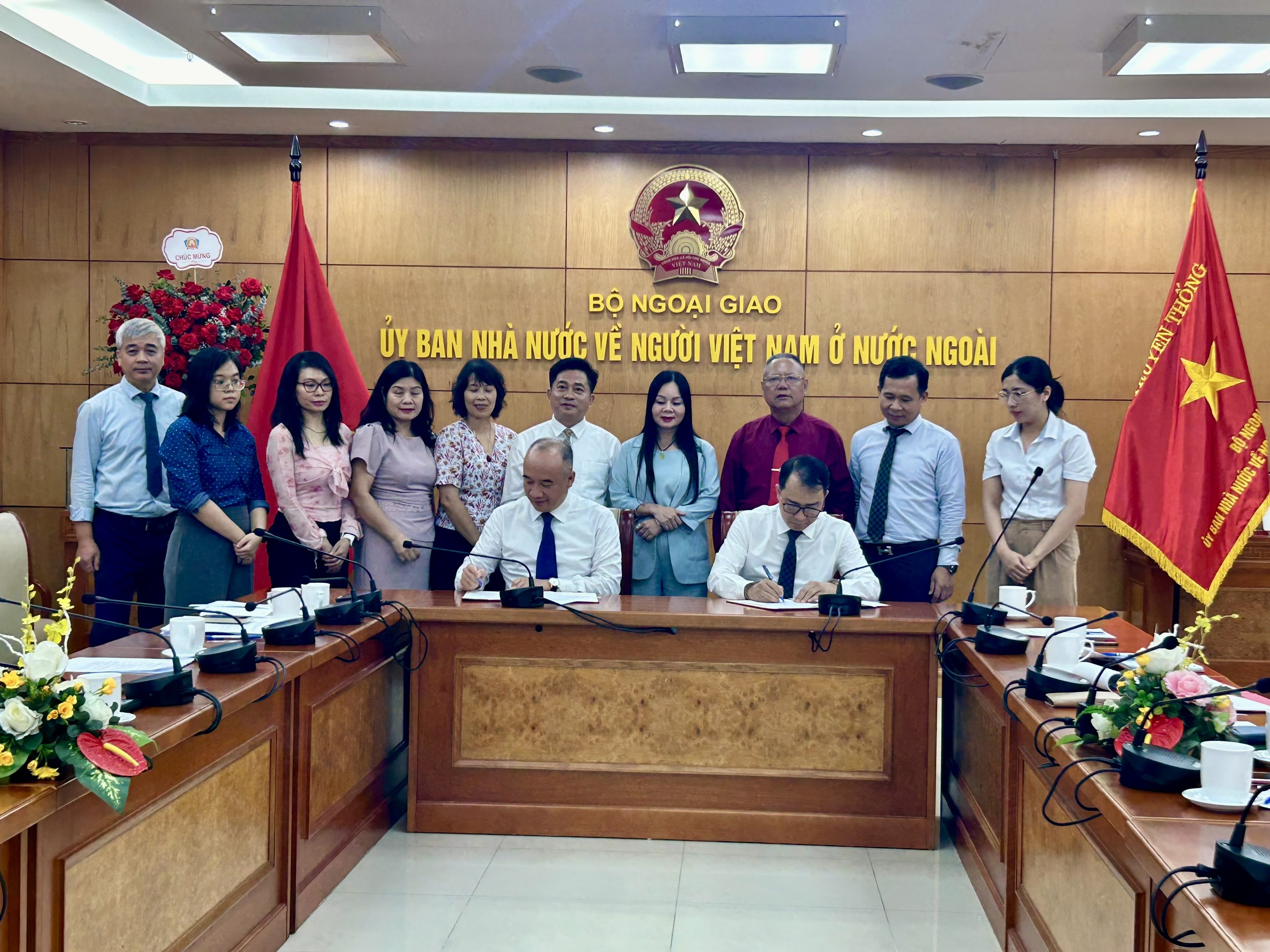 Tăng cường, phối hợp hỗ trợ pháp lý cho kiều bào - ảnh 1