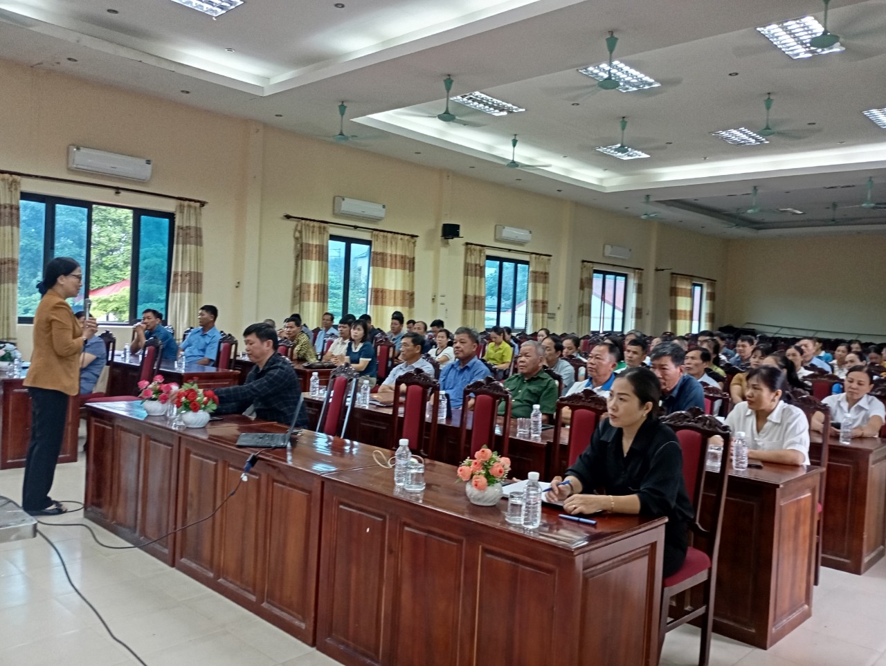 Hội LHPN Hà Nội: Trang bị kiến thức bình đẳng giới cho 80 cán bộ, người uy tín tại huyện Ba Vì - ảnh 1