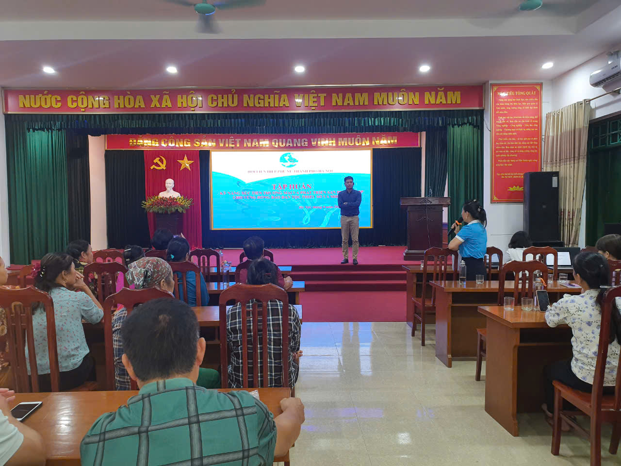 Tập huấn “Kỹ năng xúc tiến thương mại và phát triển sản phẩm OCOP” tại vùng đồng bào dân tộc thiểu số và miền núi - ảnh 2