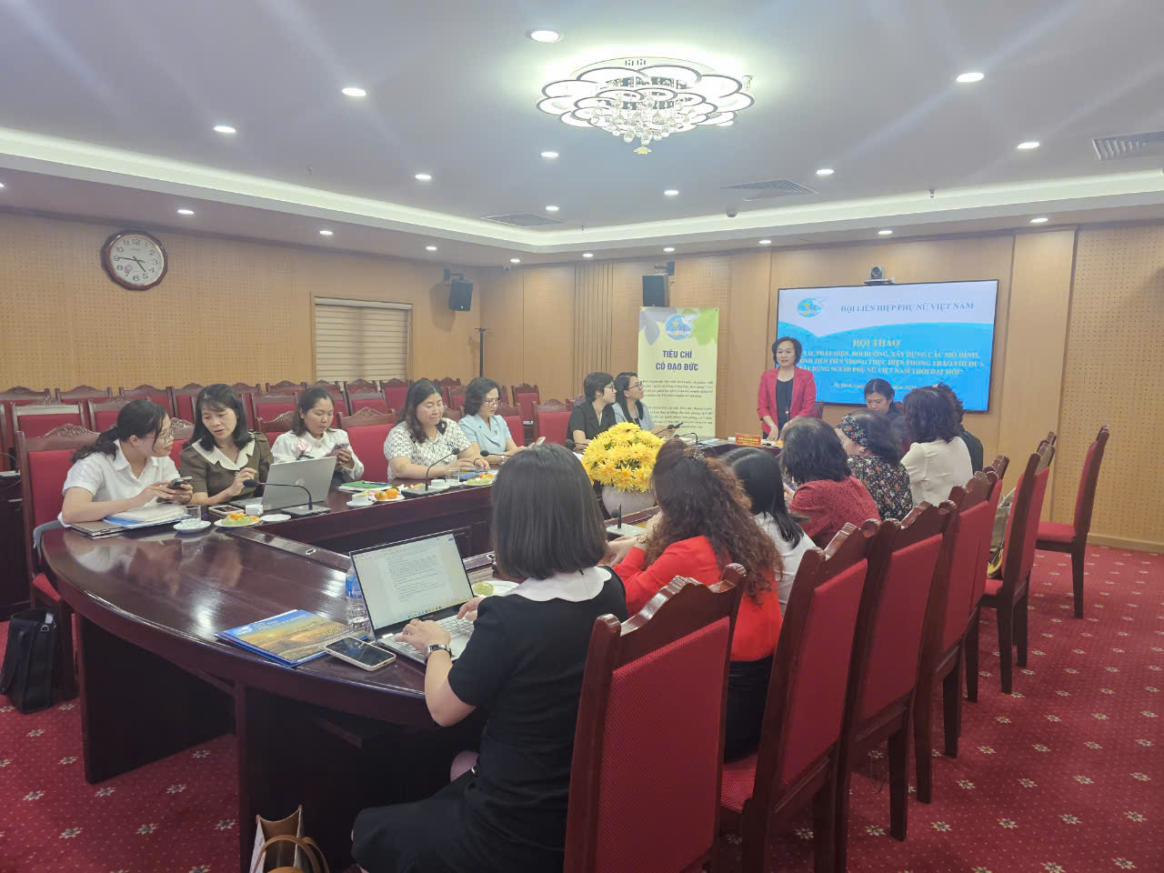 Phong trào thi đua “Xây dựng người phụ nữ Việt Nam thời đại mới” đã lan tỏa tới từng hội viên phụ nữ Ba Đình - ảnh 3