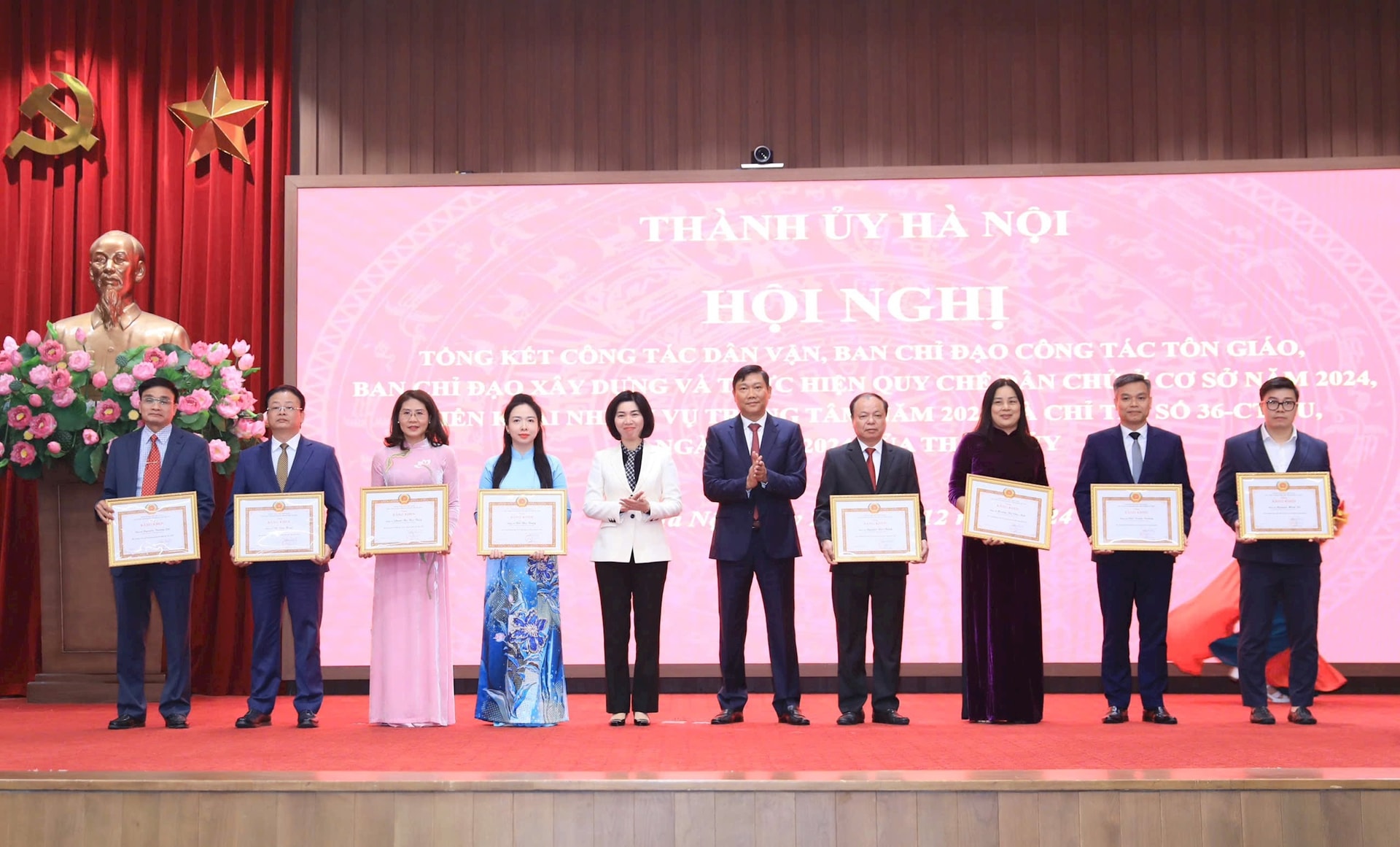 Công tác dân vận tiếp tục là “điểm sáng nổi bật” của Hà Nội - ảnh 6