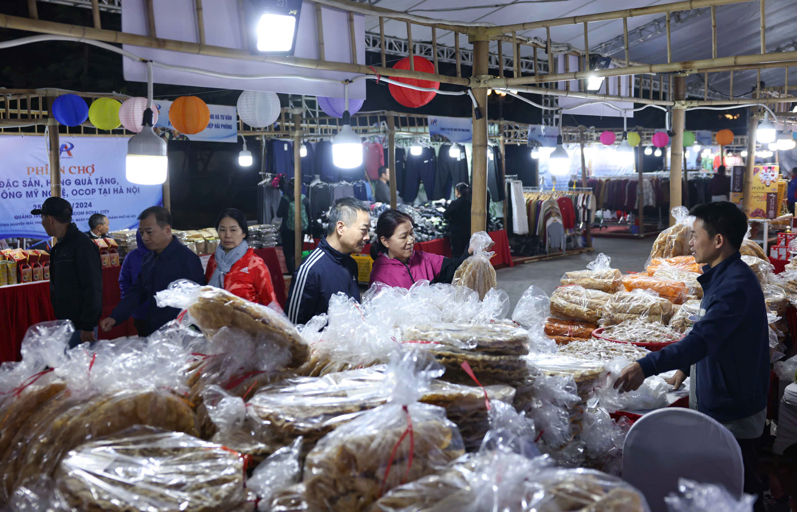 Hà Nội hỗ trợ các chủ thể OCOP quảng bá tiêu thụ sản phẩm - ảnh 2