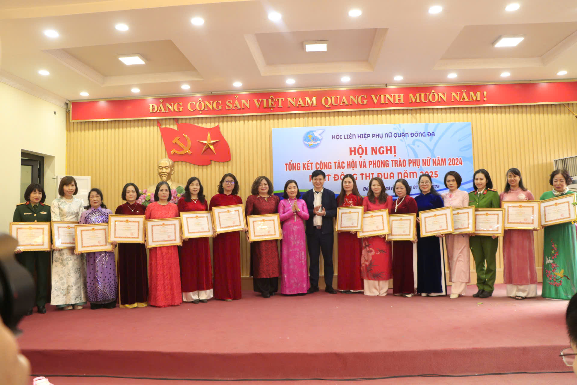 Hội LHPN quận Đống Đa: Năm 2024 tiếp tục phát hành Báo Hội cao nhất toàn Thành phố - ảnh 2