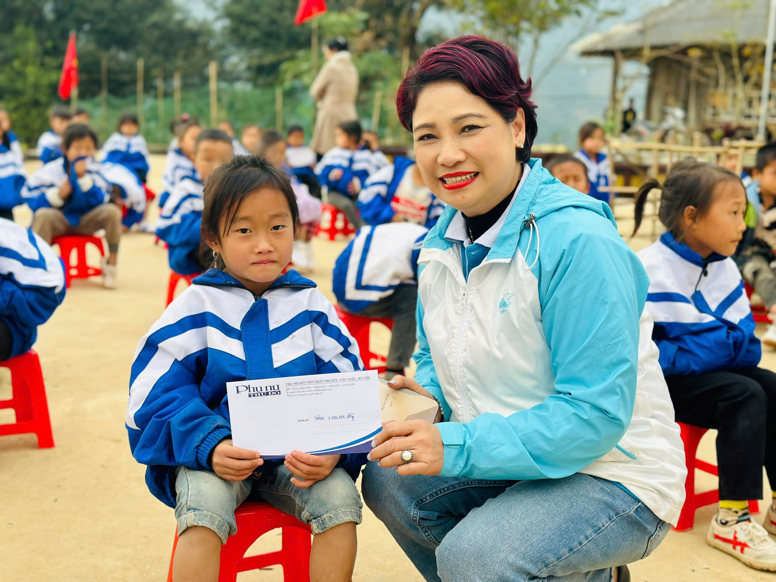 Phụ nữ Hà Nội với hành trình nghĩa tình biên giới - ảnh 8