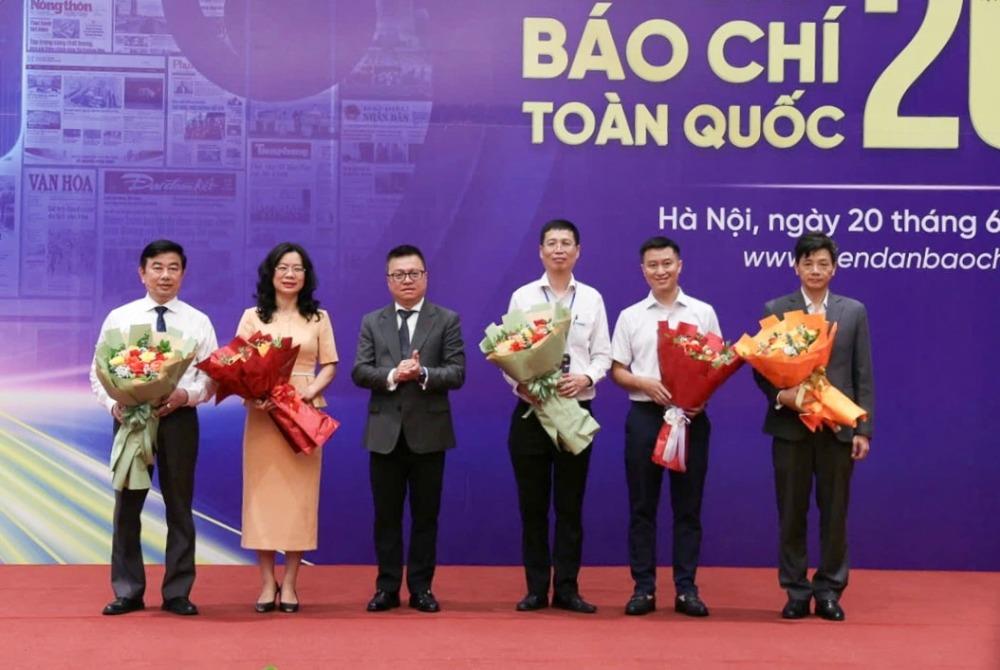 Điểm nhấn ấn tượng trong chuỗi hoạt động kỷ niệm 100 năm Ngày Báo chí Cách mạng Việt Nam - ảnh 2