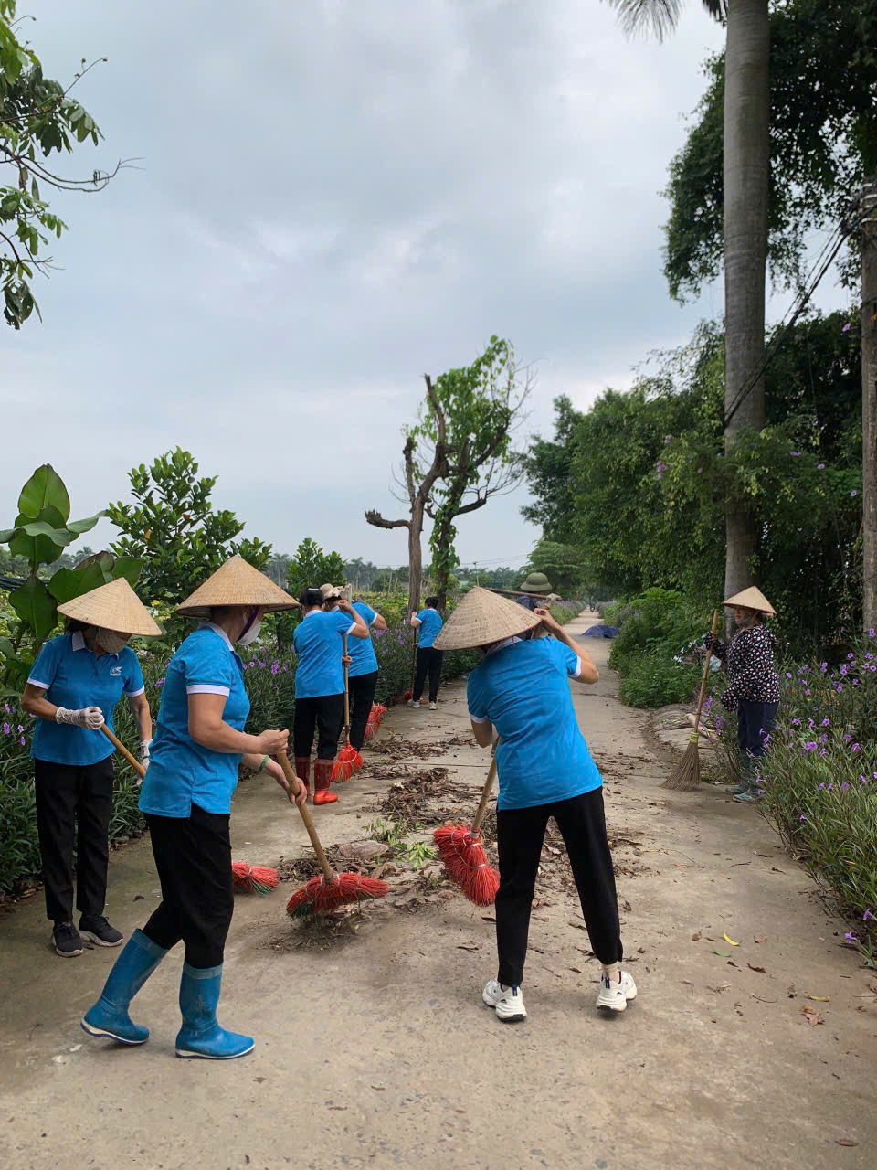 Phát động tổng vệ sinh môi trường, lan tỏa thông điệp “Phụ nữ góp phần tạo ra sự thay đổi” - ảnh 7
