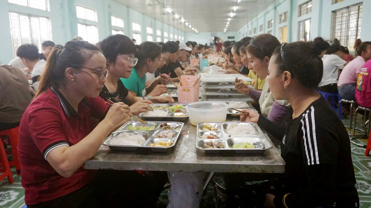 Những “Bữa cơm Công đoàn” thấm đượm tình cảm của tổ chức Công đoàn - ảnh 2