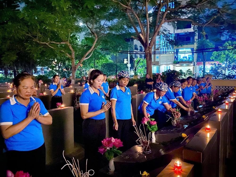 Gần 300 cán bộ, hội viên phụ nữ thắp nến tri ân kỷ niệm 78 năm ngày Thương binh Liệt sĩ - ảnh 7