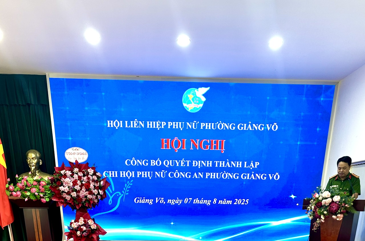 Thành lập Chi hội Phụ nữ Công an phường Giảng Võ - ảnh 2