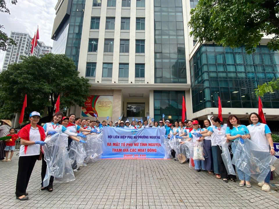 Hội LHPN phường Ngọc Hà: Ra mắt Tổ Phụ nữ tình nguyện tham gia phục vụ Đại lễ A80 - ảnh 1