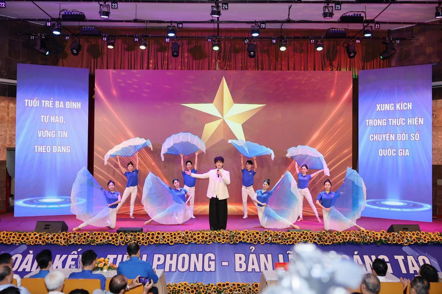 Hà Nội tổ chức thành công Đại hội Đoàn điểm cấp trên trực tiếp cơ sở - ảnh 4