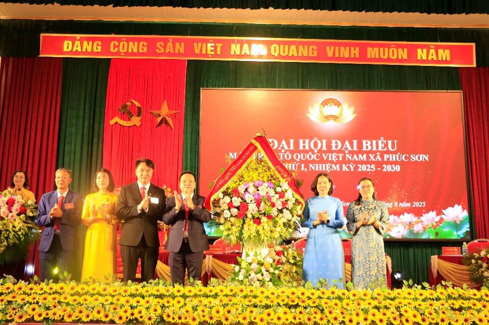 Tạo sức mạnh thực hiện mục tiêu xây dựng xã Phúc Sơn phát triển nhanh, toàn diện - ảnh 1