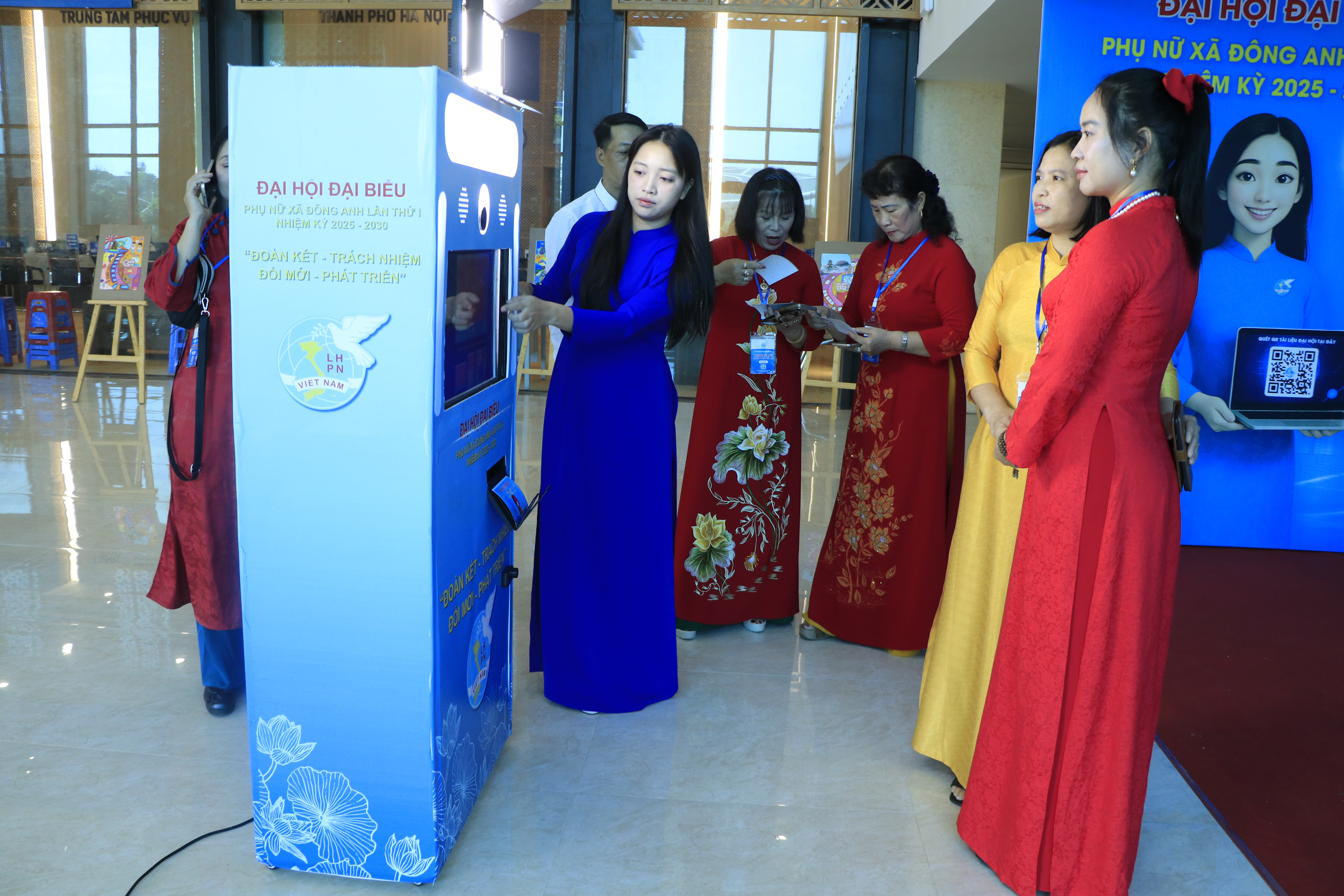 Hội LHPN xã Đông Anh phấn đấu trở thành điển hình, thí điểm mô hình mới trong tập hợp phụ nữ - ảnh 16