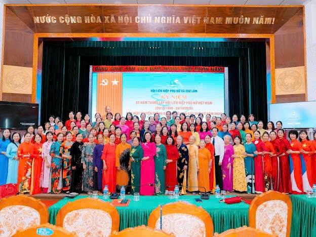 Hội LHPN xã Thư Lâm: Gặp gỡ, tri ân cán bộ Hội qua các thời kỳ - ảnh 7