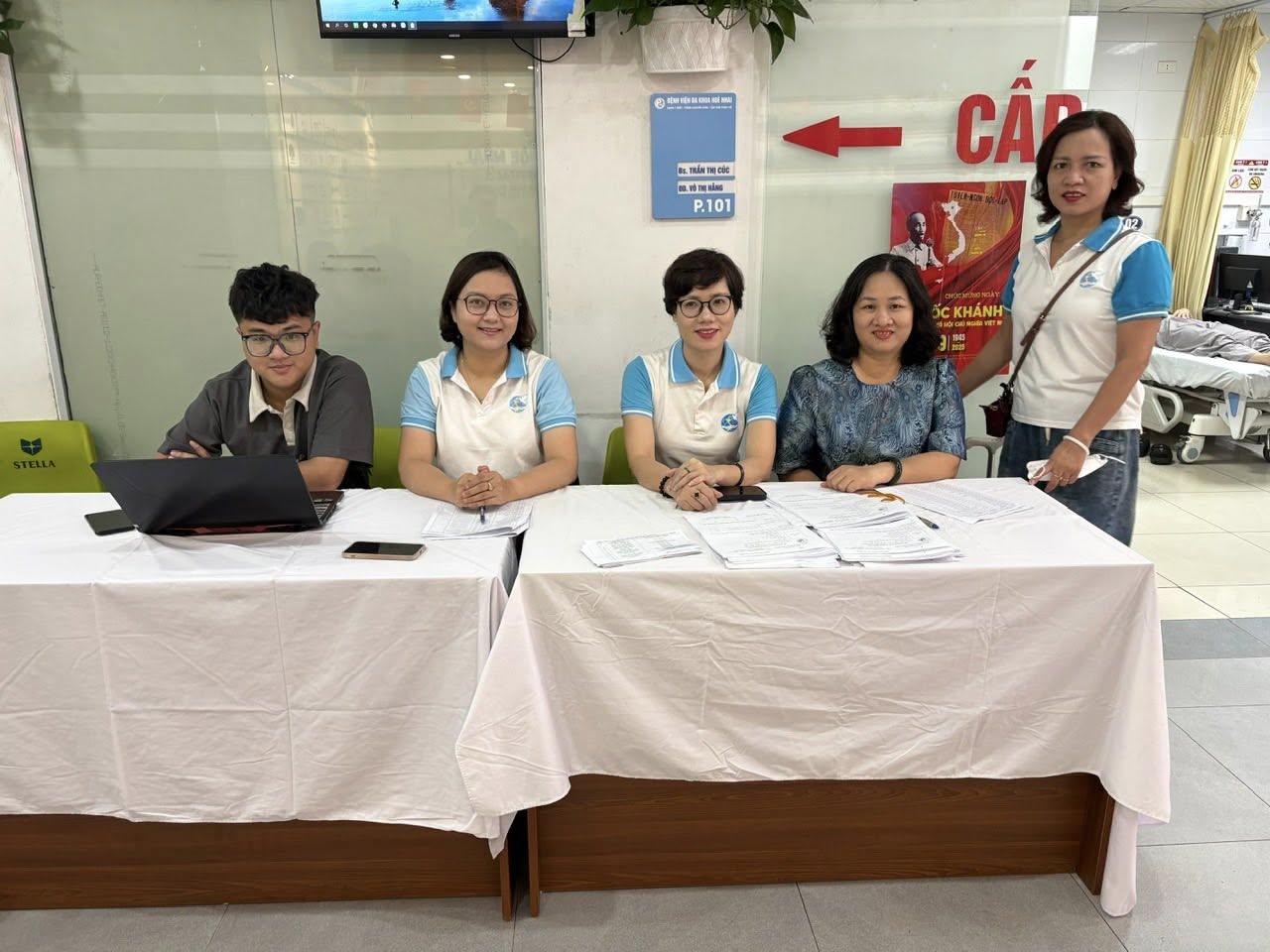 Hội LHPN phường Ba Đình: Khám sức khỏe miễn phí cho cán bộ, hội viên nòng cốt - ảnh 9