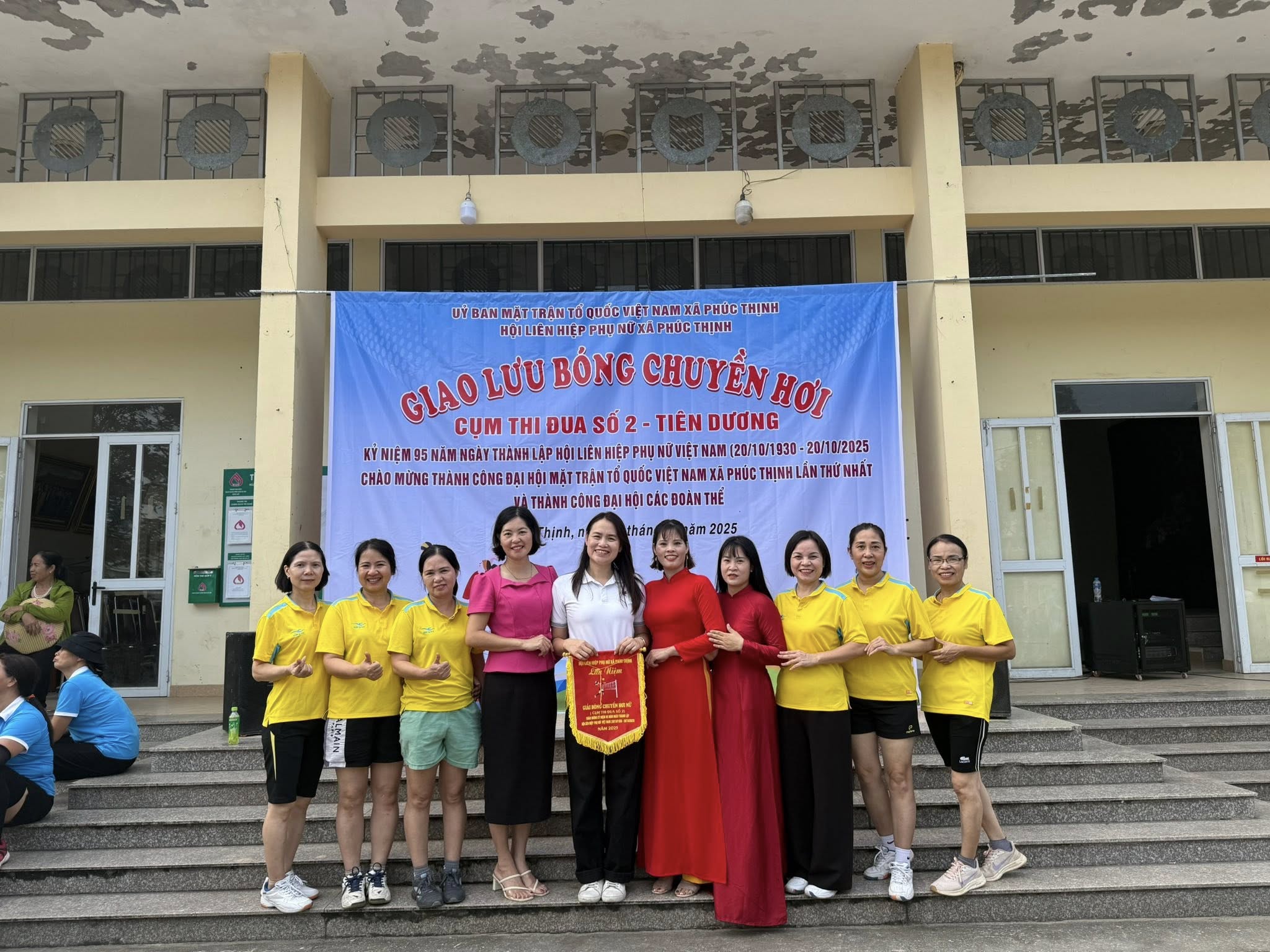 Sôi nổi các hoạt động chào mừng 20/10 của phụ nữ Phúc Thịnh - ảnh 4