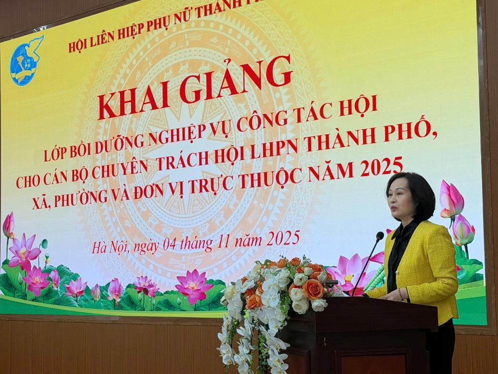 Hội LHPN thành phố Hà Nội tổ chức lớp tập huấn nghiệp vụ công tác Hội năm 2025 - ảnh 1