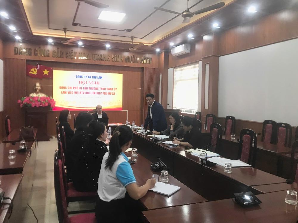 Phó Bí thư Thường trực Đảng uỷ xã làm việc với Thường vụ Hội LHPN  xã Thư Lâm - ảnh 1