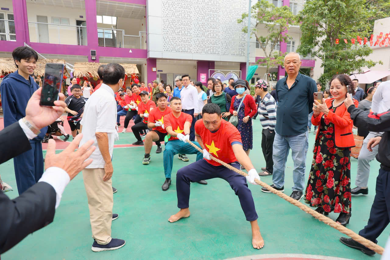 Thắm tình “đại đoàn kết toàn dân” tại phường Giảng Võ - ảnh 11