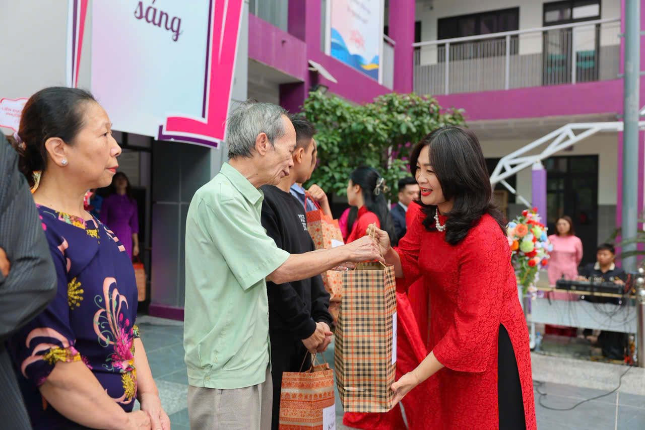 Thắm tình “đại đoàn kết toàn dân” tại phường Giảng Võ - ảnh 9