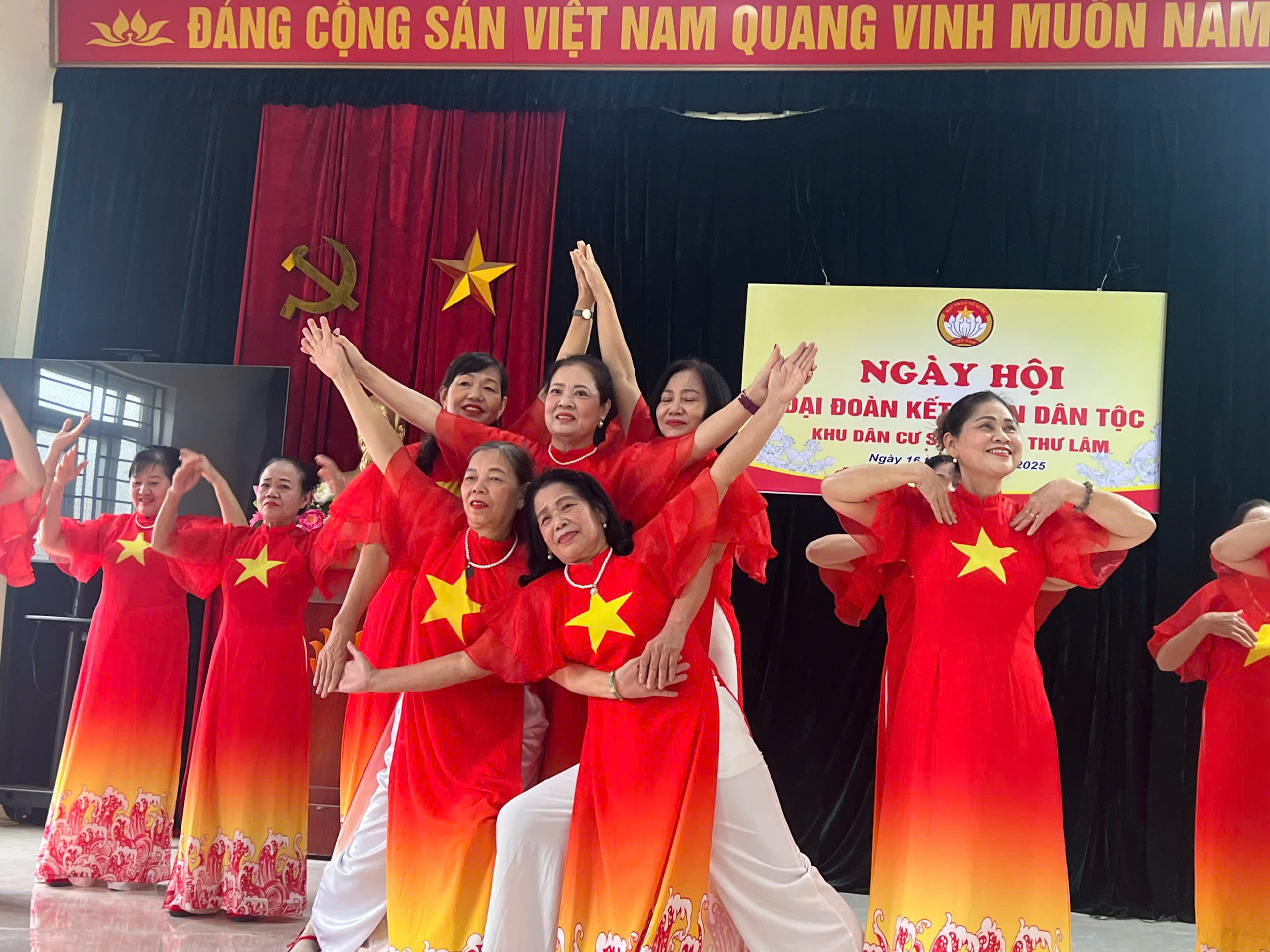 Phụ nữ Thư Lâm góp phần vào thành công của Ngày hội “Đại đoàn kết toàn dân tộc” năm 2025 - ảnh 4