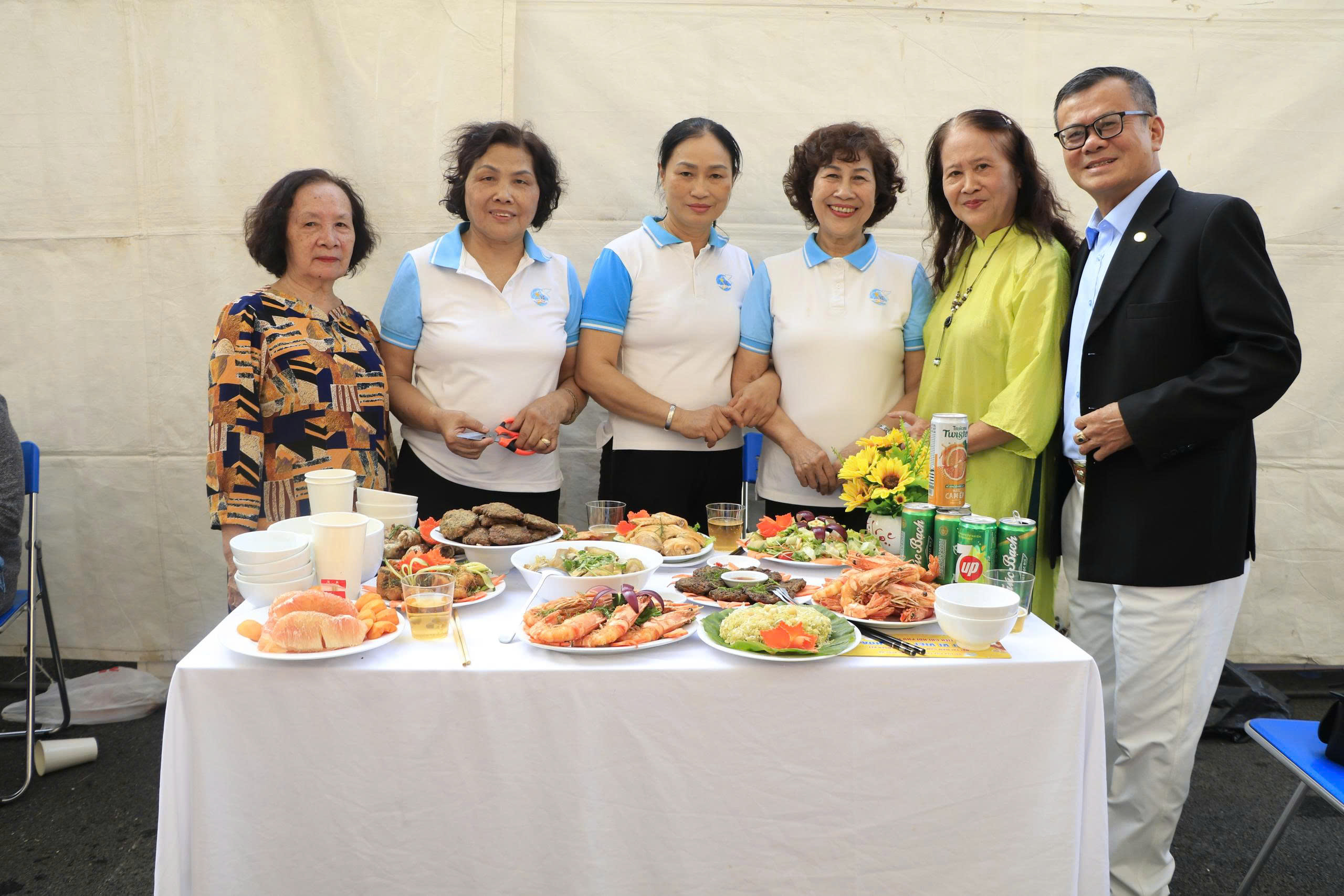 Phụ nữ Ngọc Hà: Góp phần vào thành công của ngày hội “Đại đoàn kết toàn dân tộc” - ảnh 2