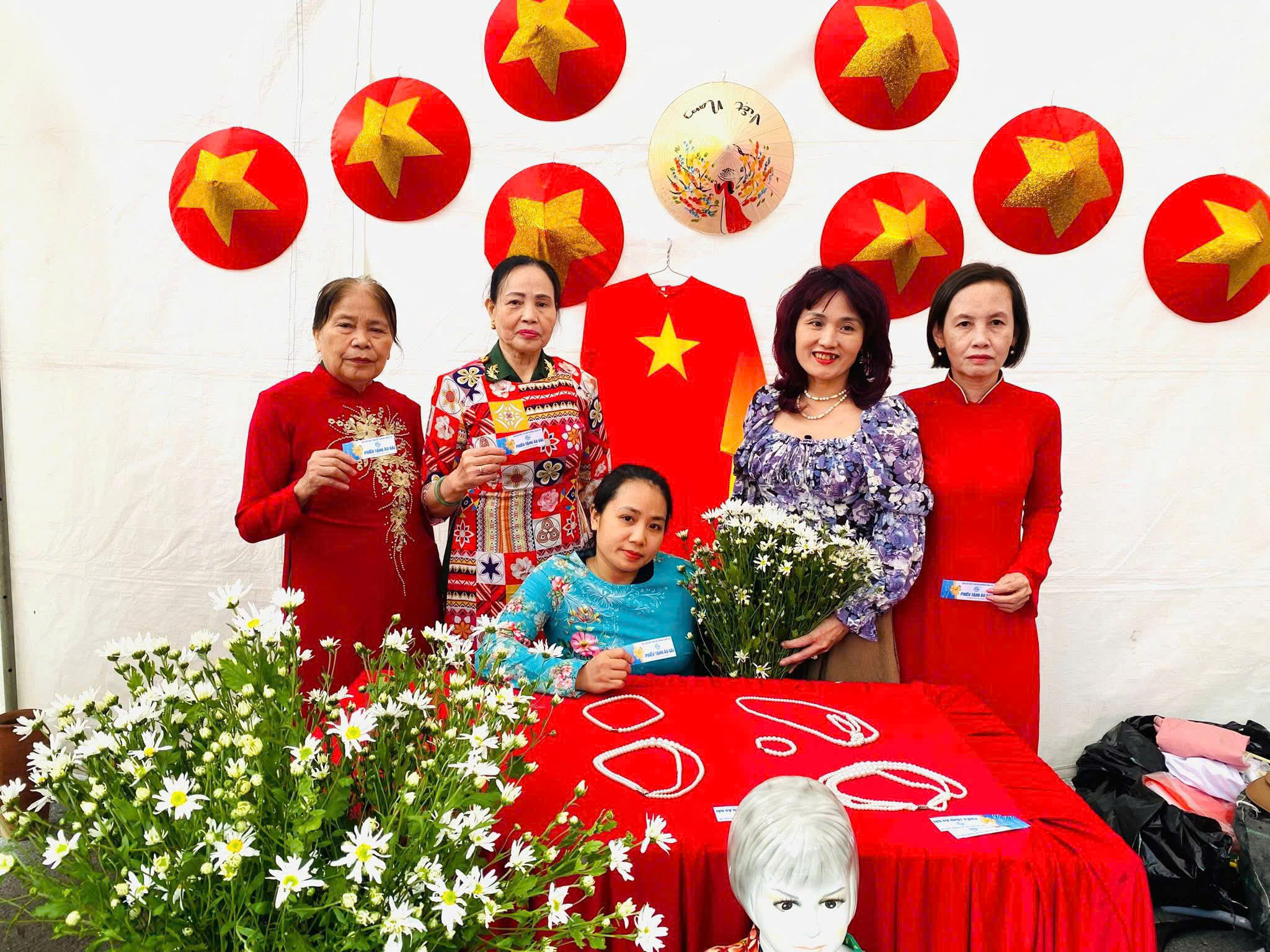 Phụ nữ Ngọc Hà: Góp phần vào thành công của ngày hội “Đại đoàn kết toàn dân tộc” - ảnh 4