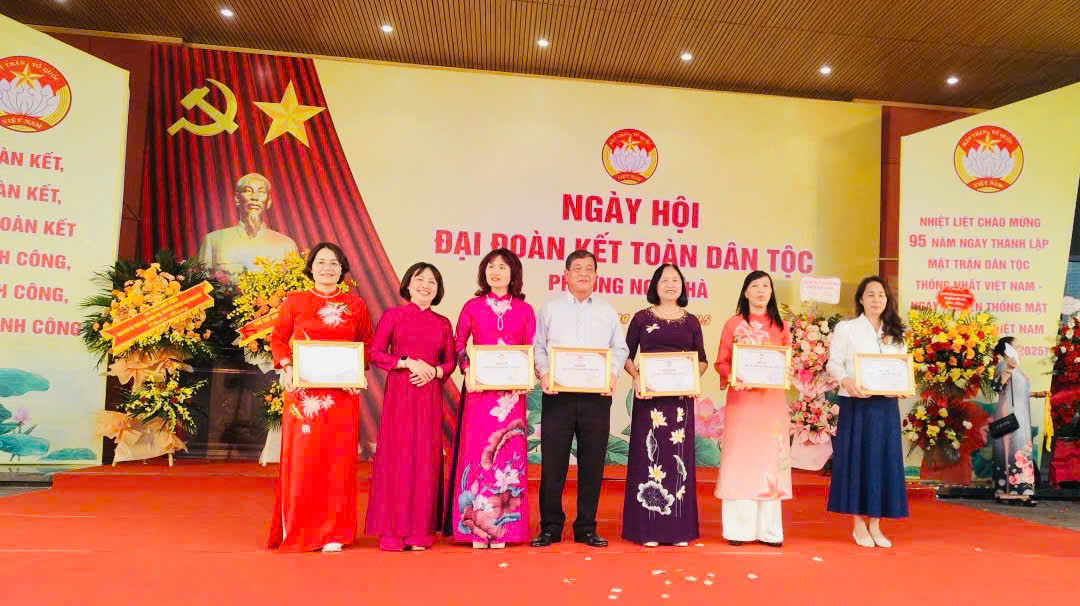 Phụ nữ Ngọc Hà: Góp phần vào thành công của ngày hội “Đại đoàn kết toàn dân tộc” - ảnh 3