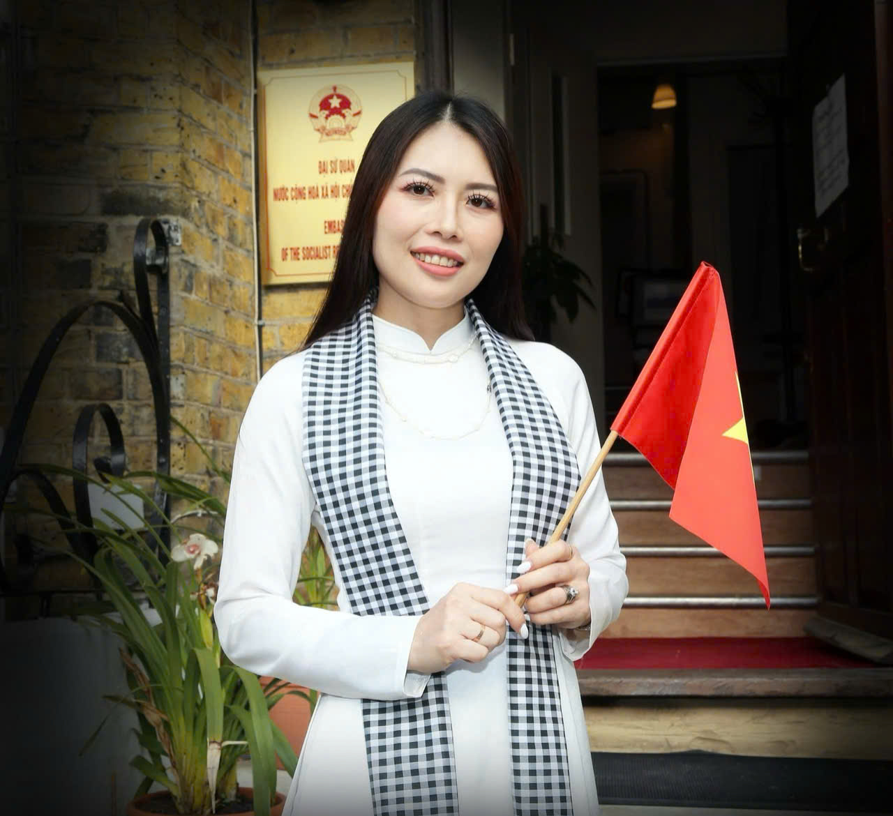 Phụ nữ Việt Nam ở nước ngoài chúc mừng Đại hội đại biểu phụ nữ Thành phố - ảnh 1