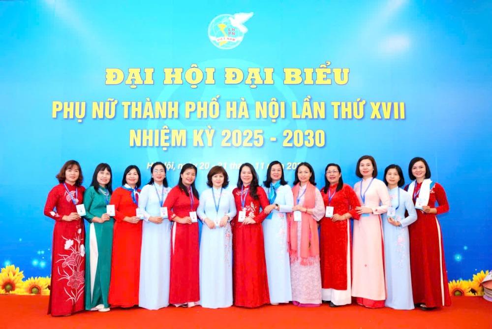 Hội LHPN xã Thư Lâm: Quyết tâm triển khai hiệu quả Nghị quyết Đại hội đại biểu phụ nữ thành phố Hà Nội 2025-2030 - ảnh 2