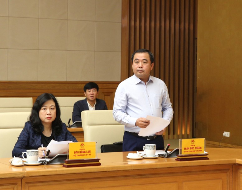 Từ Nam Phi, Thủ tướng chủ trì cuộc họp trực tuyến về ứng phó, khắc phục hậu quả mưa lũ - ảnh 6