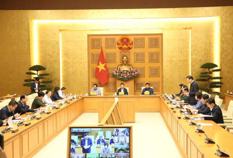 Từ Nam Phi, Thủ tướng chủ trì cuộc họp trực tuyến về ứng phó, khắc phục hậu quả mưa lũ - ảnh 5