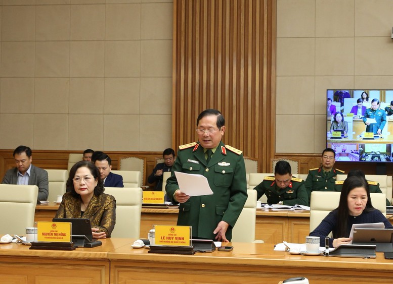 Từ Nam Phi, Thủ tướng chủ trì cuộc họp trực tuyến về ứng phó, khắc phục hậu quả mưa lũ - ảnh 7