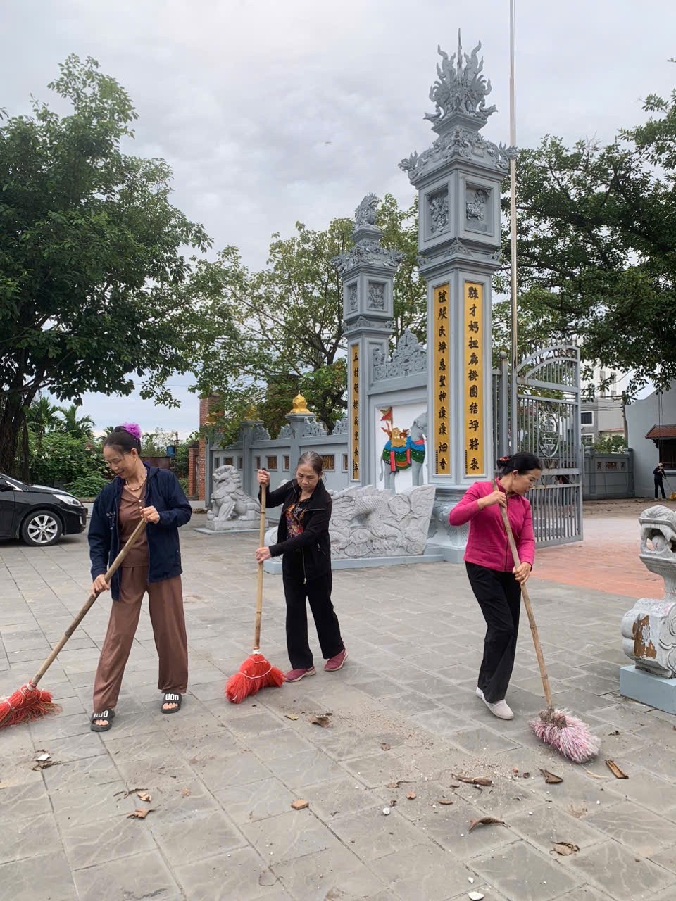 Hội LHPN xã Thư Lâm: Đẩy mạnh phong trào “3 sạch”, lan tỏa nếp sống “xanh, sạch, đẹp” - ảnh 1
