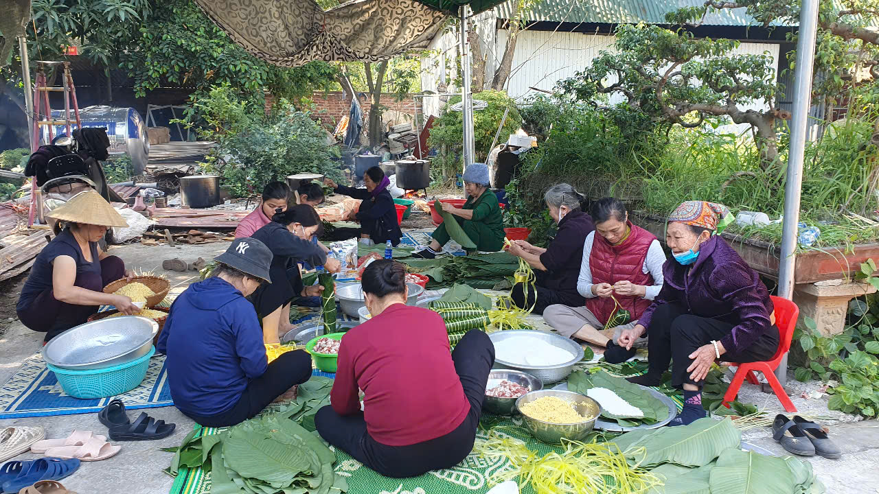 Phụ nữ thôn Thiết Úng: Lan tỏa yêu thương, hướng về đồng bào miền Trung, Tây Nguyên - ảnh 1
