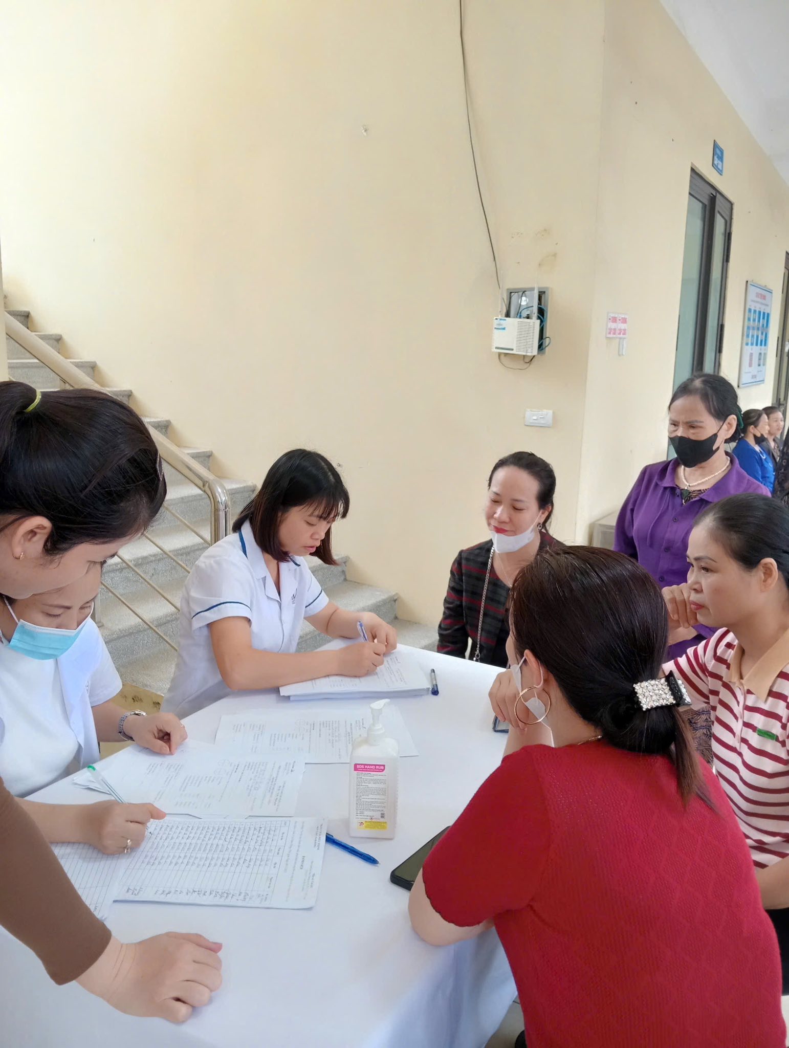 Hội LHPN xã Phúc Thịnh: Khám, tầm soát ung thư cho hội viên phụ nữ - ảnh 2