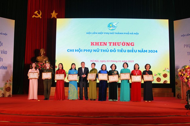 Xin ý kiến về danh sách đề nghị tặng danh hiệu “Chi hội Phụ nữ Thủ đô tiêu biểu” năm 2025 - ảnh 1
