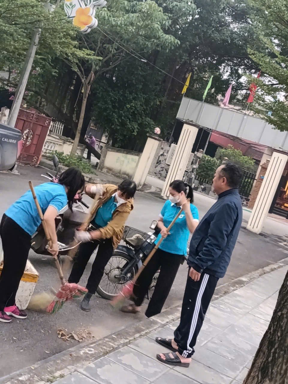 Hội LHPN xã Phúc Thịnh: Hành động vì môi trường xanh - ảnh 1