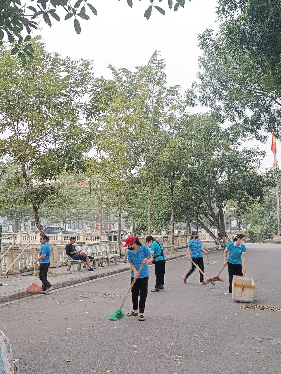 Hội LHPN xã Phúc Thịnh: Hành động vì môi trường xanh - ảnh 4