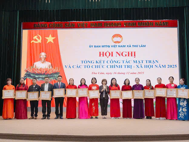 Ủy ban MTTQ Việt Nam xã Thư Lâm: Tổng kết công tác mặt trận và các tổ chức chính trị-xã hội năm 2025 - ảnh 5