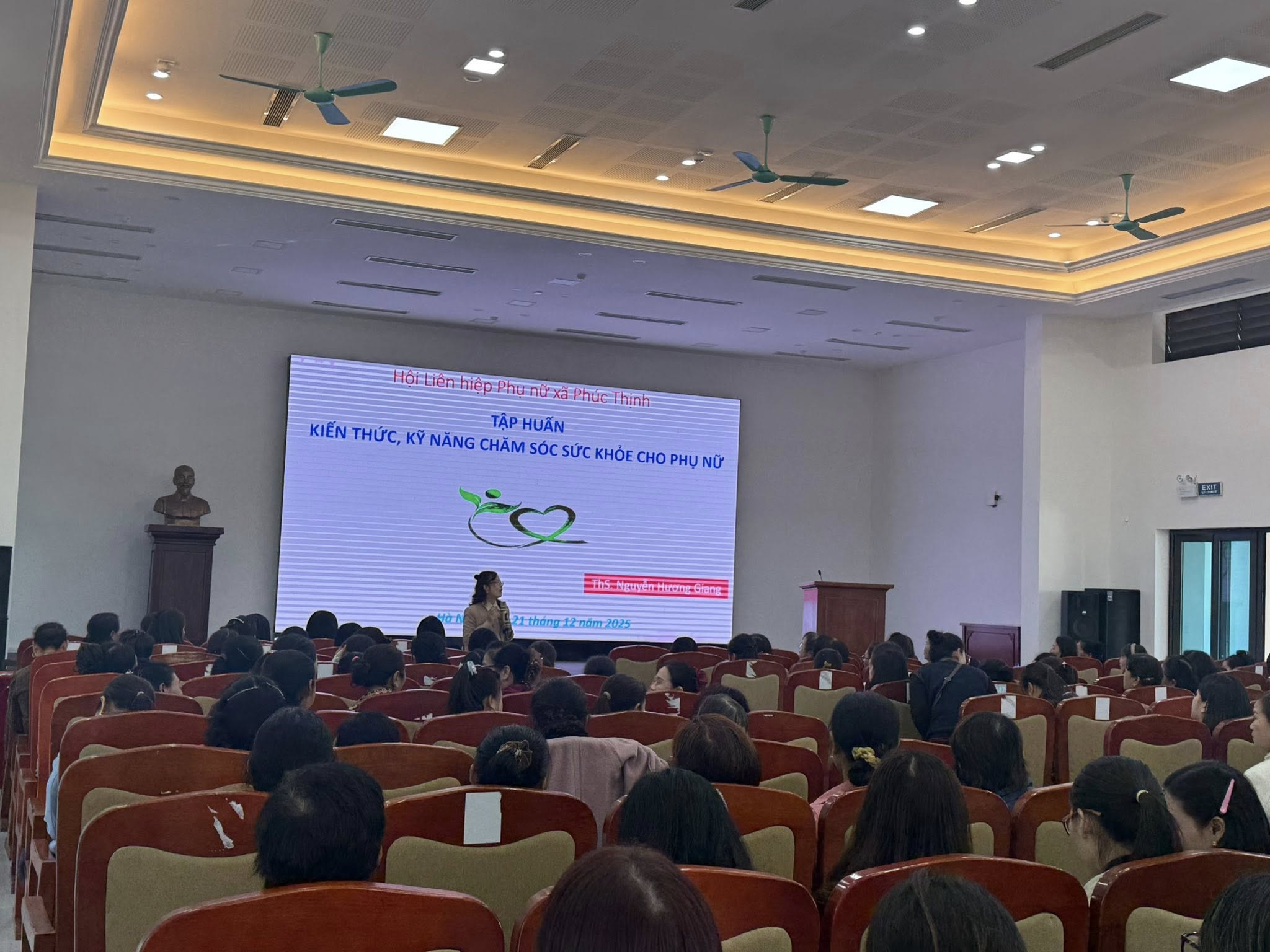 Hội LHPN xã Phúc Thịnh: Truyền thông chăm sóc sức khỏe phụ nữ năm 2025 - ảnh 2