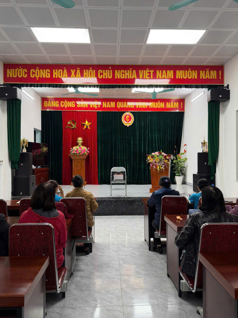 Hội LHPN xã Thư Lâm: Tham gia tập huấn kiến thức pháp luật năm 2025 - ảnh 1