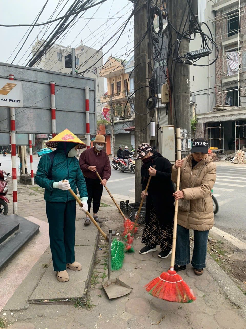 Hội LHPN xã Phúc Thịnh: Tổng vệ sinh môi trường, thu gom rác thải nhựa - ảnh 11