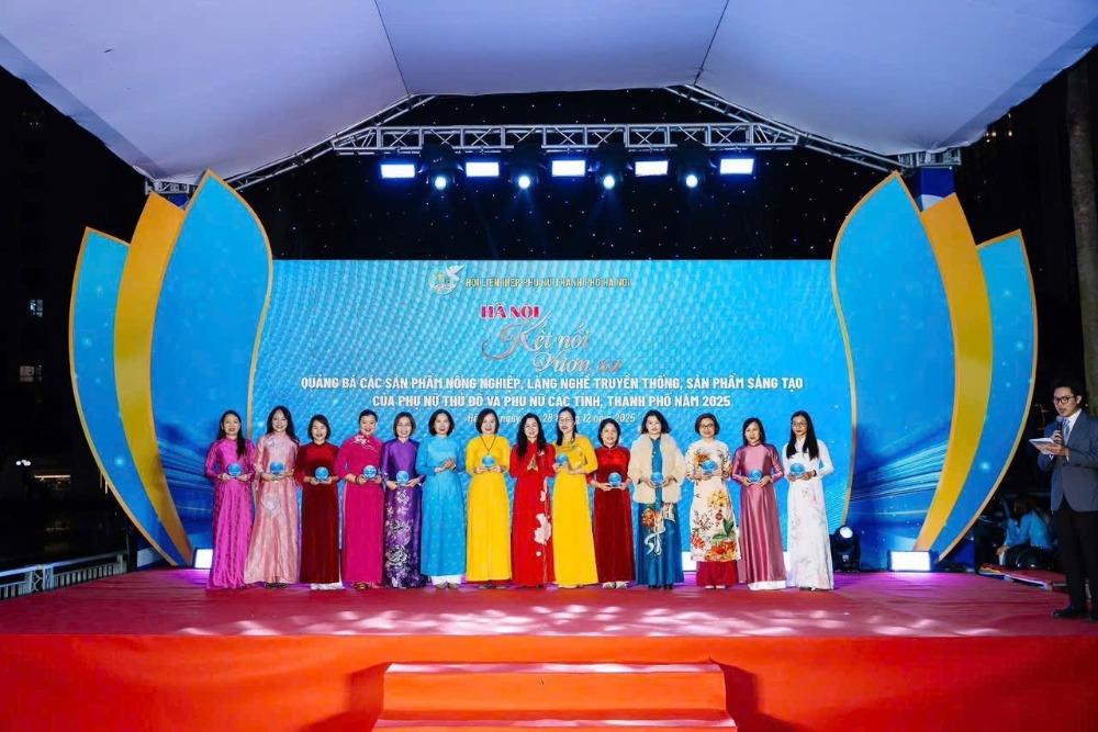 Hội LHPN xã Phúc Thịnh: Phối hợp quảng bá sản phẩm OCOP - ảnh 1