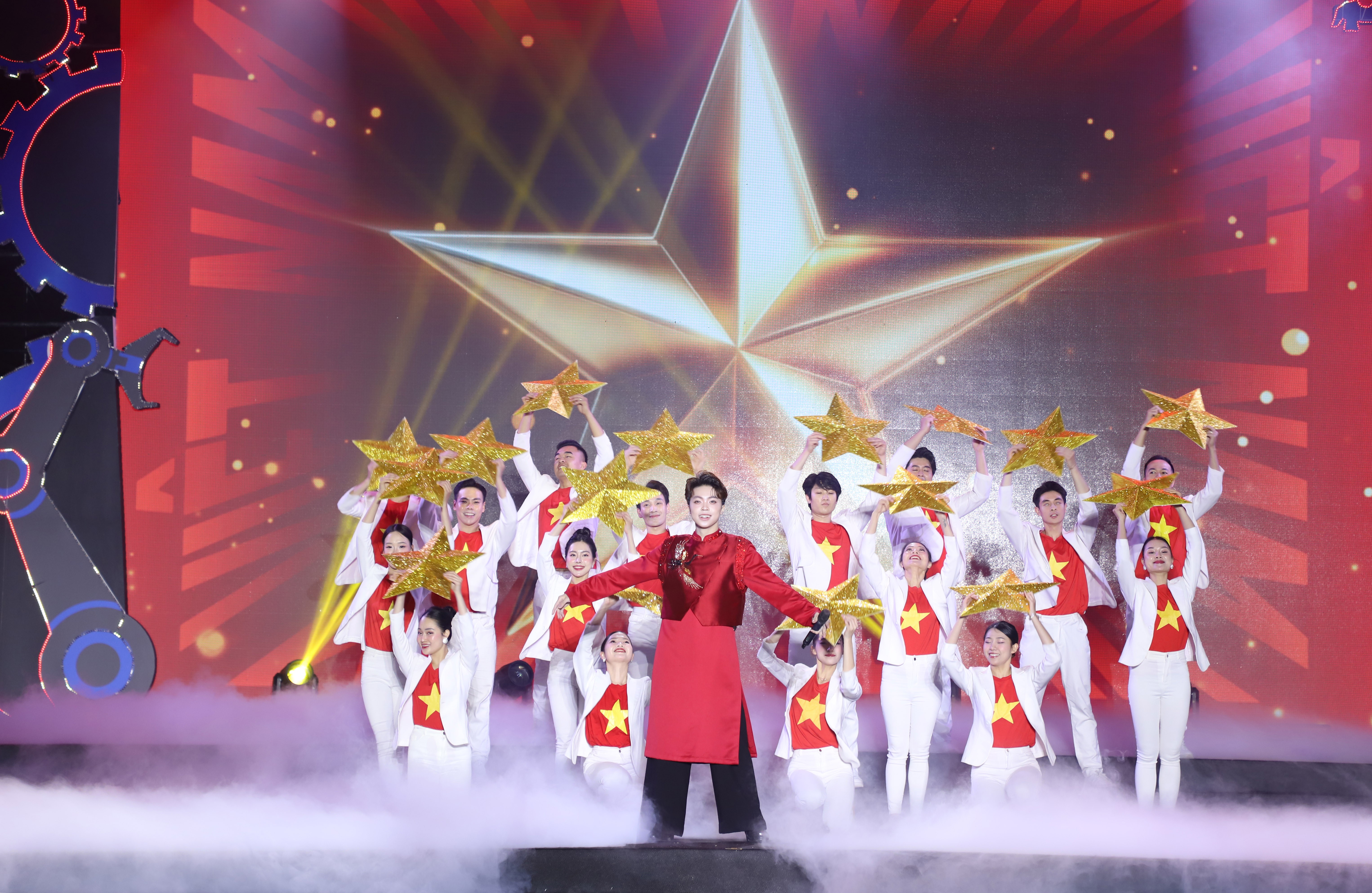 Ấn tượng chương trình nghệ thuật chào mừng thành công Đại hội Công đoàn TP Hà Nội - ảnh 5